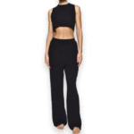 Comfortable and stylish SKIMS loose boyfriend pants designed for casual wear with a modern silhouette.